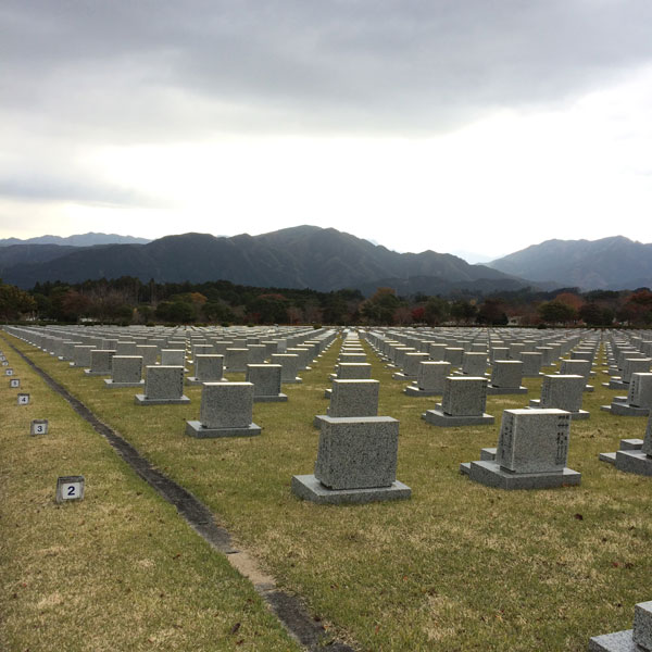 創価学会のお墓と納骨(納骨費用) | 親の介護と看取りまで 創価学会のお墓と納骨(納骨費用) | 親の介護と看取りまで